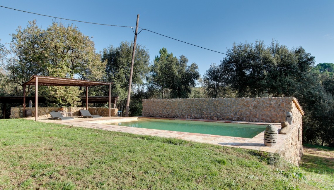 Porxo de la zona de la piscina