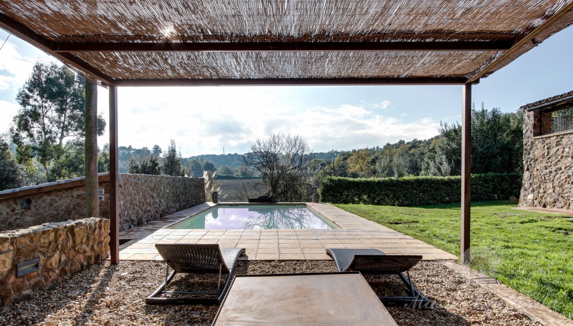 Porxo de la zona de la piscina