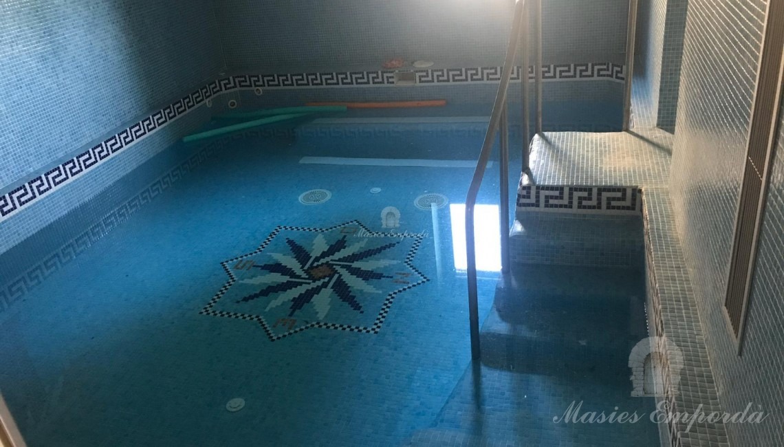 Piscina coberta Piscina coberta