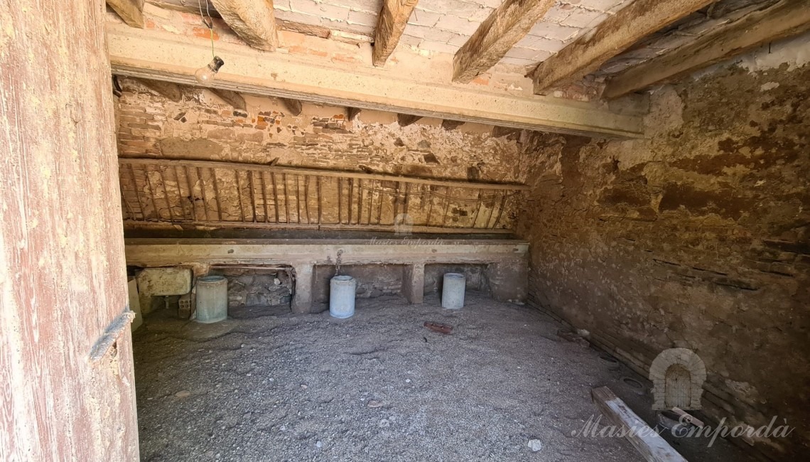 Detalle de los anexos a la masía