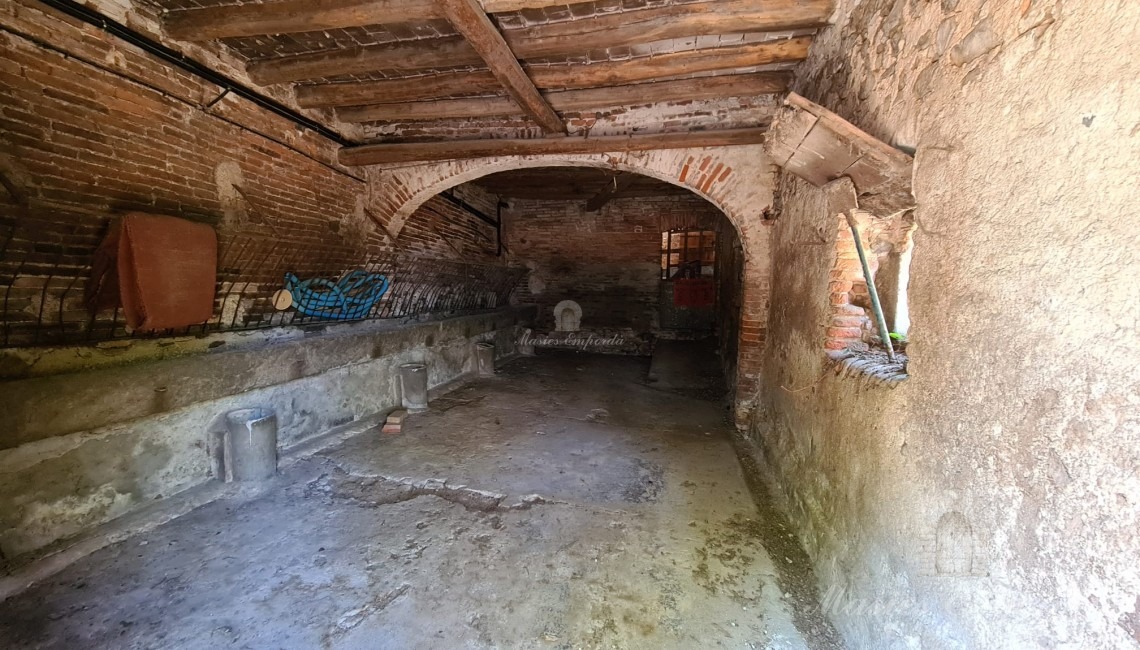 Detalle de los anexos a la masía