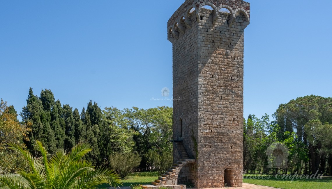 Detalls de la torre