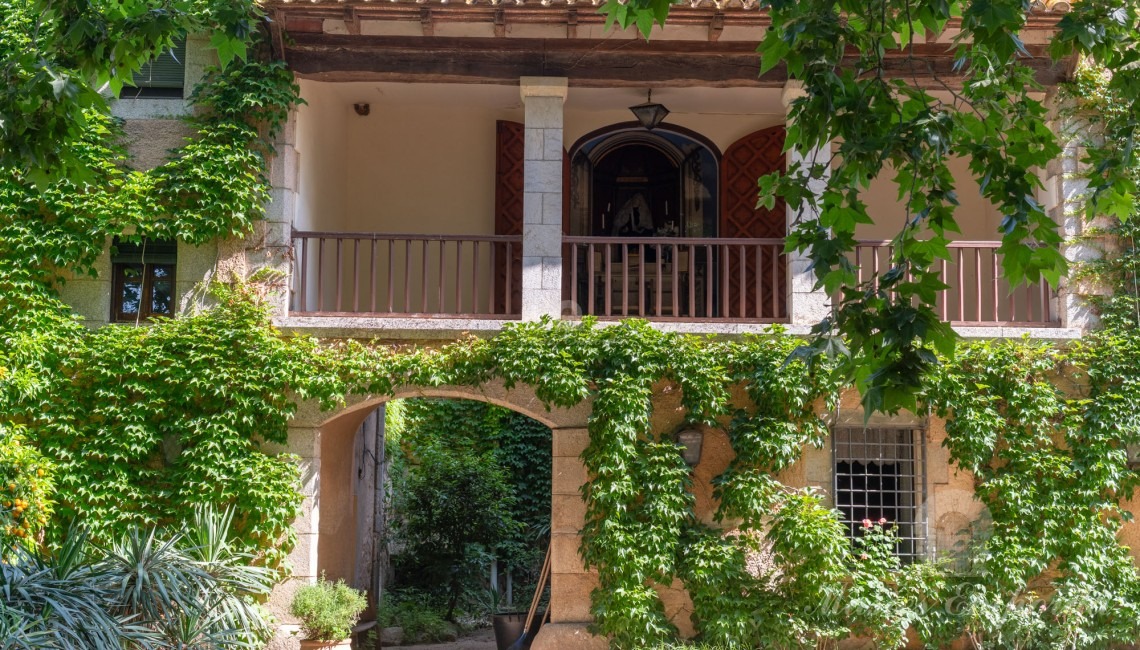 Façana