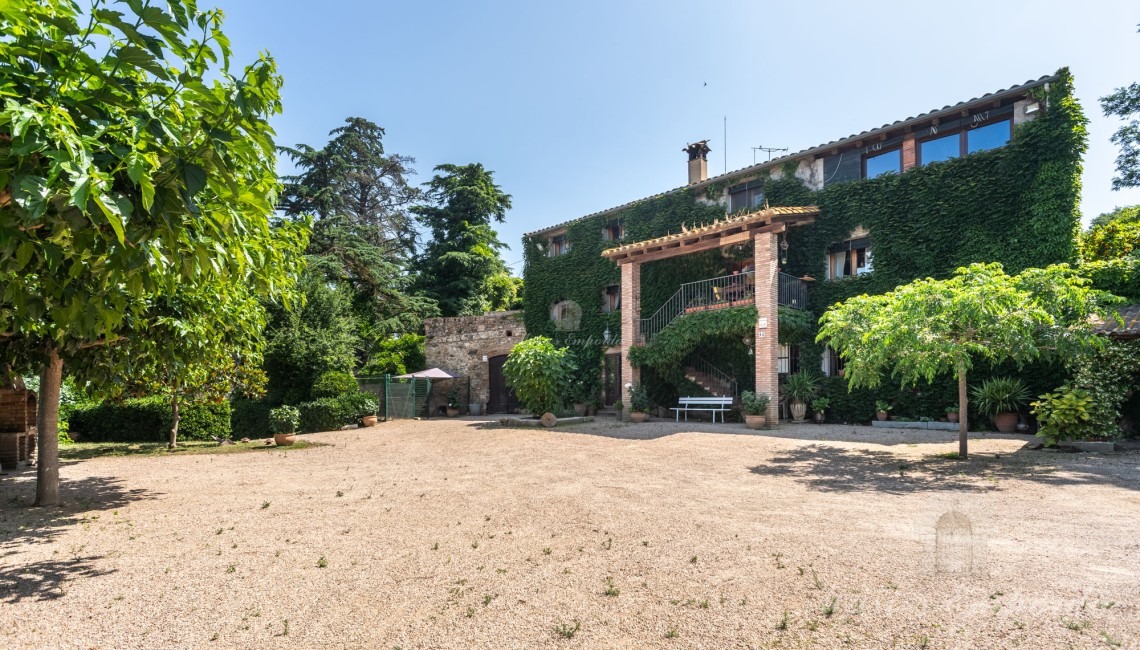 Casa annexa a la masia