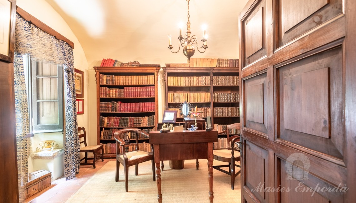 Biblioteca annex al distribuïdor