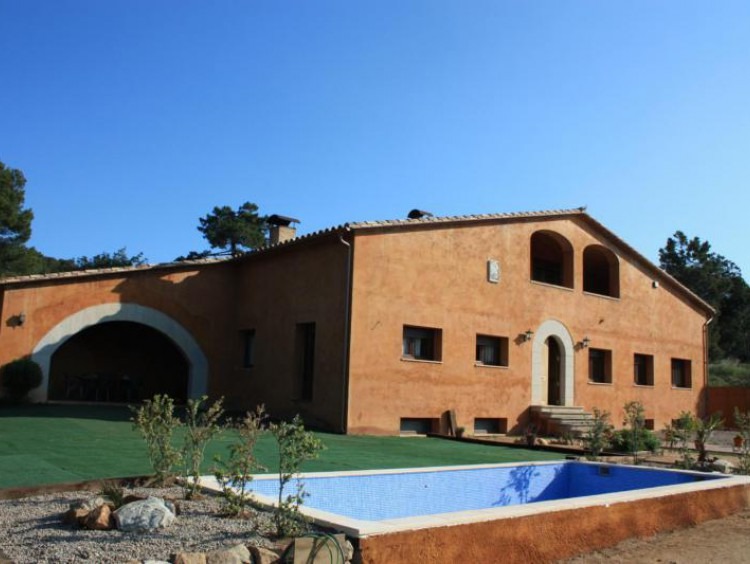 Fachada principal de la casa 