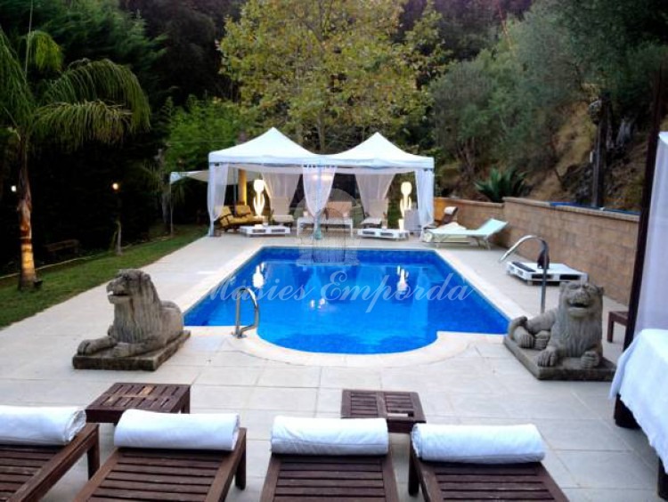 Vistes de la piscina