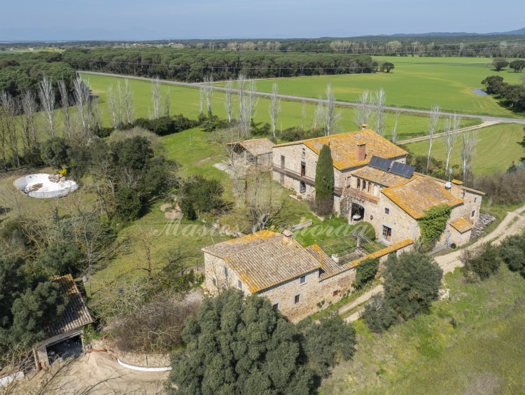 Vistes zenital de la façana de la propietat