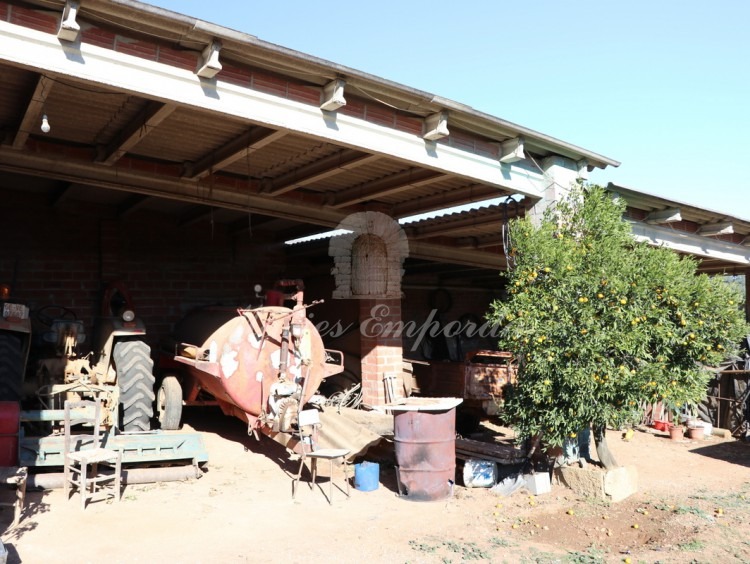 Cubiertos agrícolas de la casa 