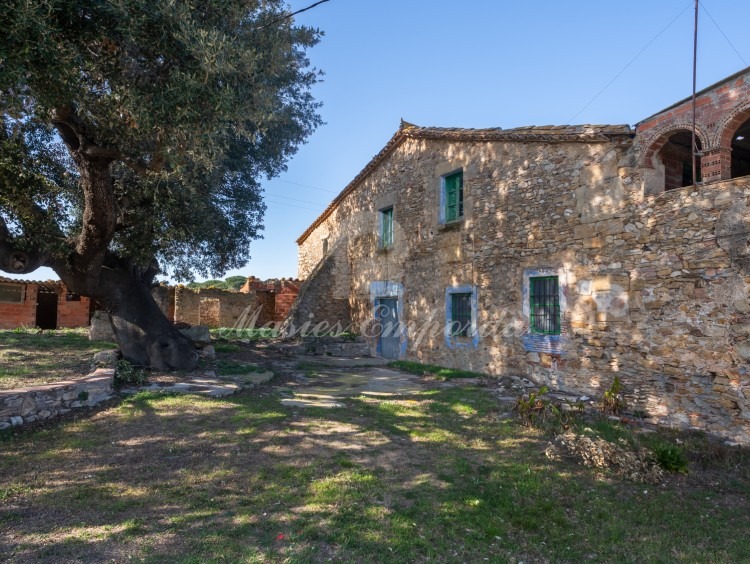 Grup constructiu de la masía 